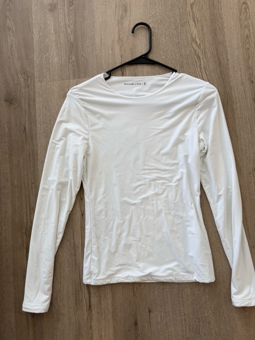 Abercrombie & Fitch White Long-Sleeve